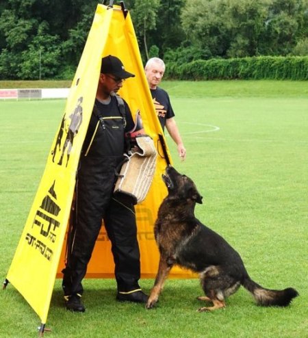 Dog Training Apron-Jumpsuit, Freedom of Action During Work!