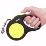 Best Retractable Leash for Medium Dogs Safe Walking and Control