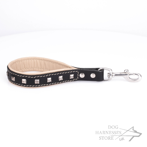 Short Leather Leash with Square Studs, Soft Beige Padding